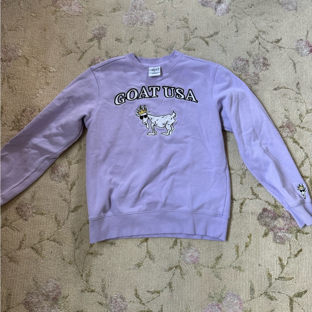 GOAT xsmall sweatshirt in amazing condition.